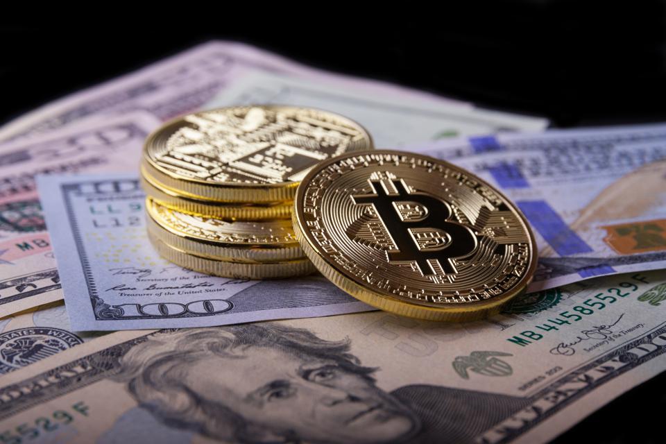 Il bitcoin è una valuta fiat?
