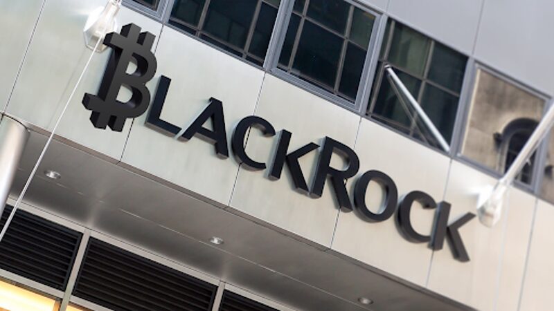 La mossa audace di BlackRock: acquistare ETF di Bitcoin per il suo fondo globale